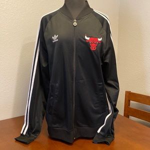 Adidas Chicago Bulls traditional track jacket Black Size Large